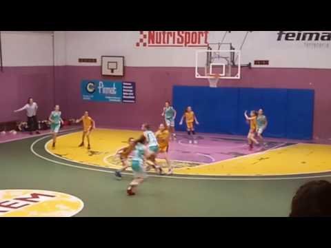 Mini UE Mataró B 41-42 CBF Cerdanyola A