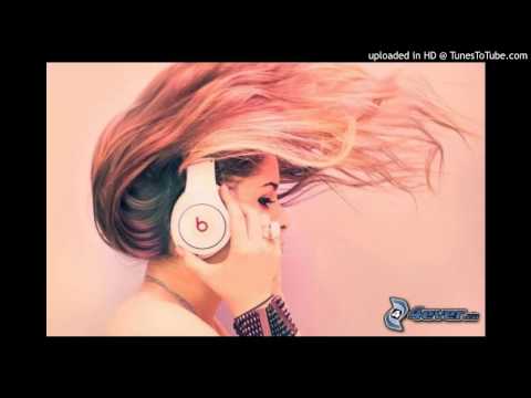 Martin Garrix vs. Sandro Silva -  Epic Animals