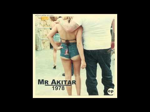 Mr Akitar - Car Crash