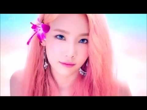 41 songs in 1-Summer Mega-Mashup (May-August 2015)