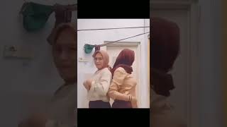 Download lagu DUO RACUN DI KELAS mp3