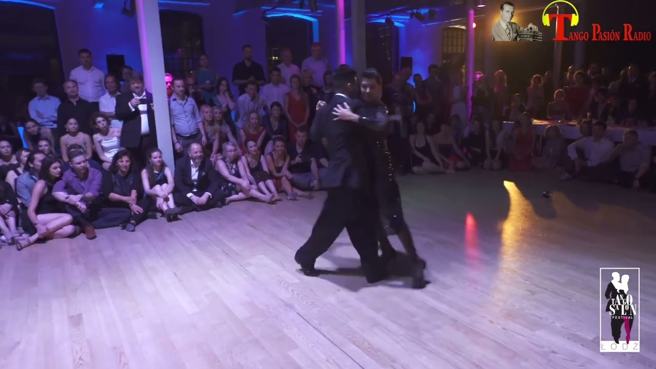 AL VERLA PASAR Pedro Laurenz - Martin Podesta Ballano: Sebastian Achaval - Roxana Suarez