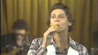 Max Fagan "Your Love Put a Song in My Heart" Live on "The Porter Wagoner Show" 1978