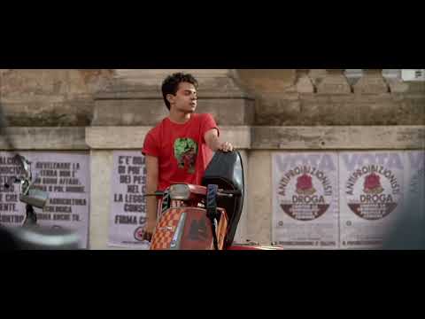 Io la definirei la stronzata del secolo - Notte Prima degli Esami