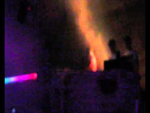 DJ GÖKSEL CANDAN - CLUB TRUVA LİVE 2011.wmv