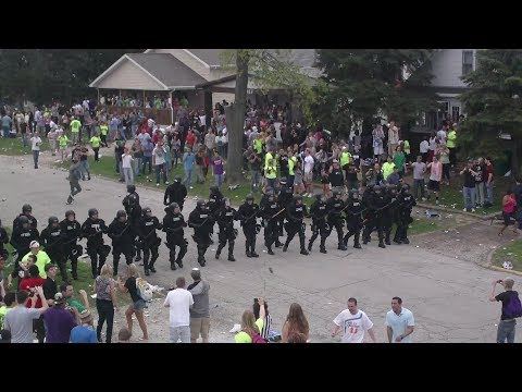 Riot Police Shut Down Insane College Block Party