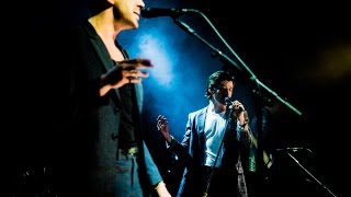 The Last Shadow Puppets-She Does The Woods (Live at Club 69 Studio Brussel 06.04.16)