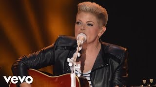 Dixie Chicks - Travelin&#39; Soldier (Live)