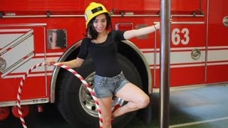 Firehouse Burlesque Hula Hooping (hoopnotica.com)