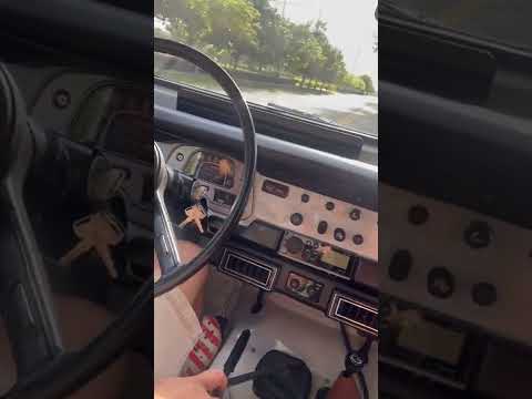 1980 white FJ40 test drive