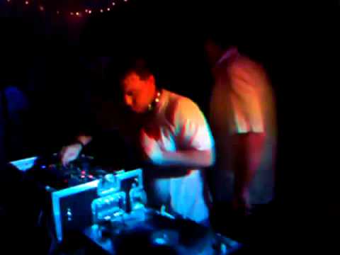 HouseSession02 - Dominik B. Funk - Booming B. - nO rIsK nO f.flv