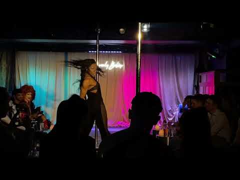 Kiki Snatch - About A Girl @ Heavenly Bodies, Freedom Bar, London - 03/04/2022