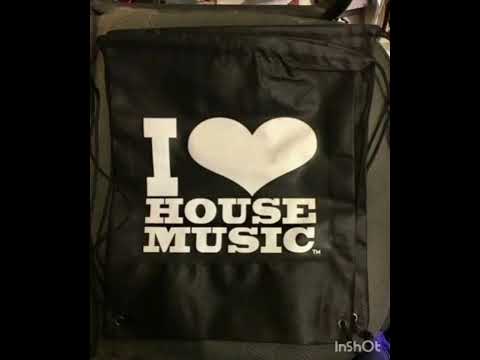 Glenn Fiasco Ft. Nomathemba - Idlozi (Chymamusique Mix)