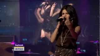 Selena Gomez &amp; The Scene - Round &amp; Round (live on &quot;Daybreak&quot;)