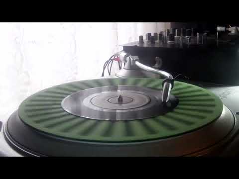 Mama Cass - It's Getting Better (Stateside Dunhill).