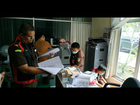 PERKARA RETRIBUSI SAMPAH, KEJAKSAAN GELEDAH KANTOR DLH