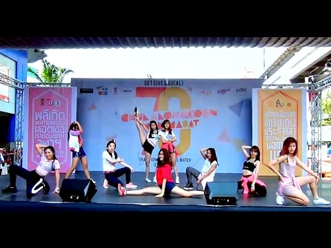 "Estrogen" cover K-POP @ "70th CU-TU Traditional Football Match"