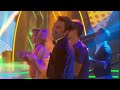 Jorge Lorenzo ‘Besos’ de El Canto Del Loco Masked Singer