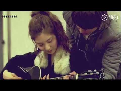 Seohyun: I first taught Jung Yonghwa oppa in WGM, then I learned from the guitar teacher.