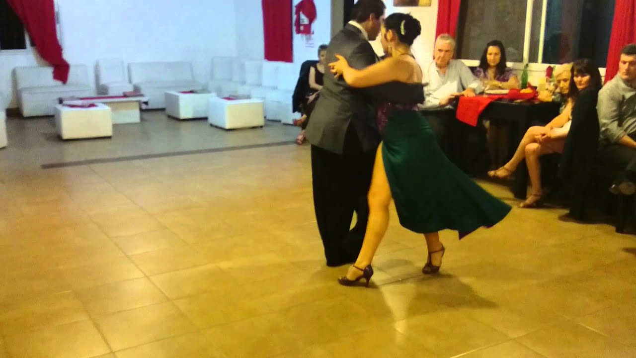 Carlos estigarribia y Laura sastria,vals jugando j