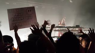 Above &amp; Beyond - Is It Love? (1001) (Live in Kuala Lumpur 4 May 2018)