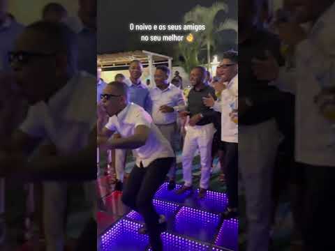 ONDE TEM JOHNNY BERRY, TEM DRENA ❗