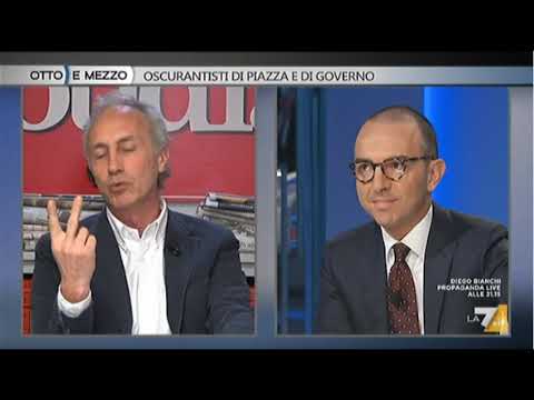 M5S, Travaglio vs De Angelis: quando hanno torto io li bastono, per te hanno sempre torto.