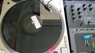 Artie The One Man Party & Mike Flores -  Dancin' - Greedy Records 10 1997 Hard House Louis  Love