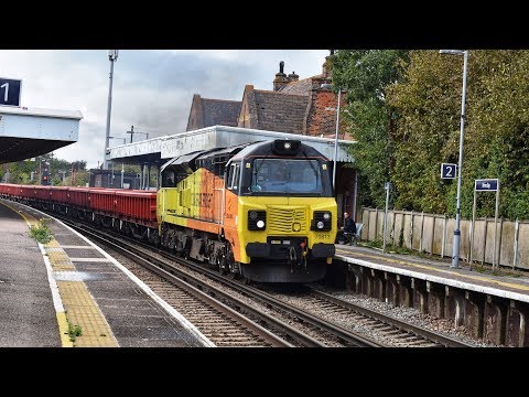 (HD) Colas Rail Freight 70813 Clags Through Herne Bay on 6C03 Rainham - Hoo Engineers 29/09/19