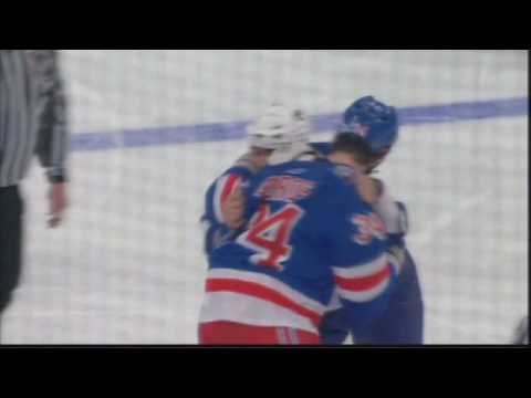 Jamal Mayers vs Aaron Voros