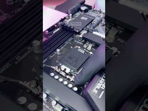 Most satisfying asmr sound while building a PC #shorts