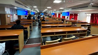 Lecture hall glimpse