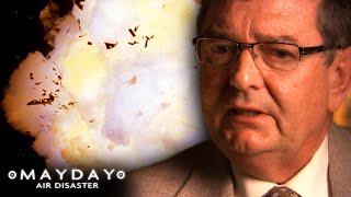 A Race Against Time Onboard Flight 295 | FULL EPISODE | Fanning The Flames | Mayday: Air Disaster