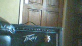 Video thumbnail for Peavey Classic Chorus 212 onboard effects Demo by moleman1961