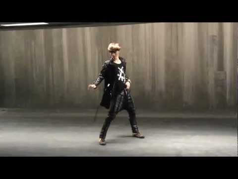 EXO-K Kai solo dance