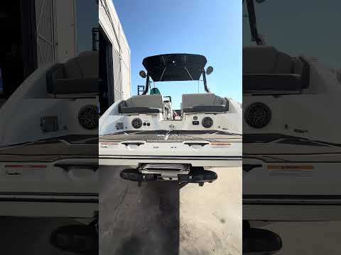 2021 Scarab 255 ID