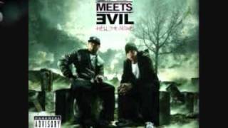Living Proof - Bad Meets Evil (Lyrics)