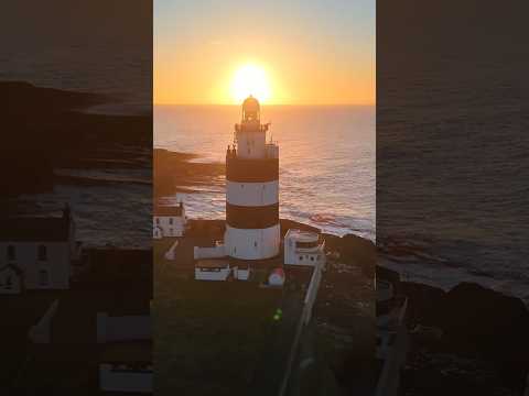 Hook Head Lighthouse Built in 1200: The Oldest Working Lighthouse | Built to Last #irishtourism