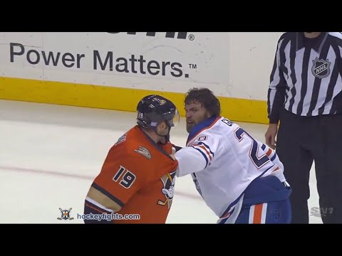 Luke Gazdic vs Patrick Maroon