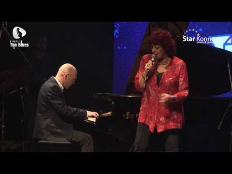 "GUILTY" by DANA GILLESPIE at "Simply The Blues" blues concert in Mumbai, India