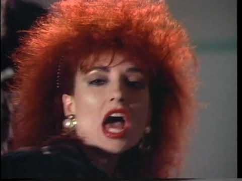 PRETTY POISON - CATCH ME I'M FALLING WITH MOVIE AMBIENCE