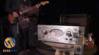 Video thumbnail for Avalon M5 Class A Mic Pre: Like Dougnuts, Is There Anything This Class A Preamp Can't Do? by gearwire