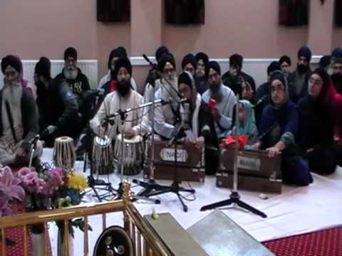 Bhai Jagpal Singh Ji & Jatha   New Years Eve 31Dec15 Part 1