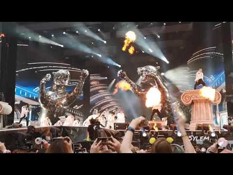 BTS in Wembley D1 Dionysus