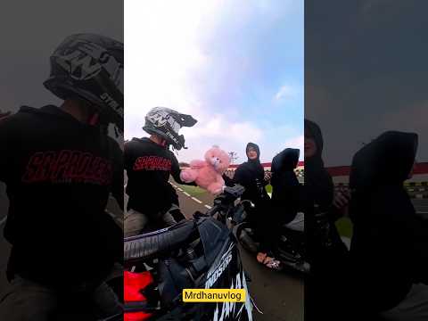 sedih liat orang lain sedih 😢 T shirt Decal  #supermoto #supermotoindonesia #supermotolife #bogor