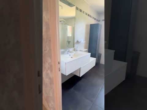 
Vitré - maison familiale 181m2
 - Video 