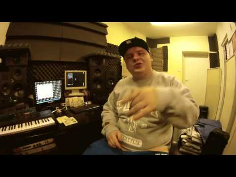 SZYNA / BEZ WYTCHNIENIA FEAT. SETA & TEDE / SPACER EP / 2012