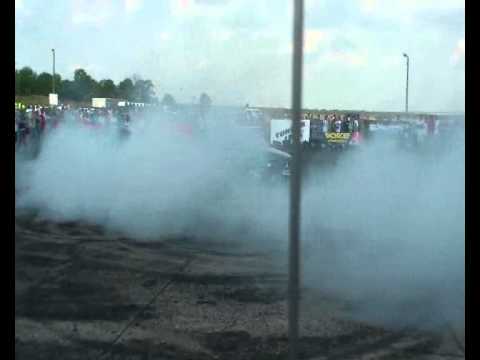 Majówka BMW Toruń 2012 Pokaz Mocy BMW e36 1.8ti