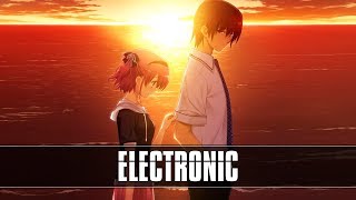 Daspen - Love Me Back (feat. Enya Angel)