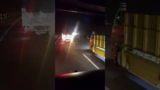 Download lagu Romansa Truck Mitsubishi Canter Dimalam Hari. Biar Malam Tetap Menampilkan Aura Kegantengan mp3